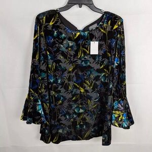 NWT size 3X The Limited velvet floral top